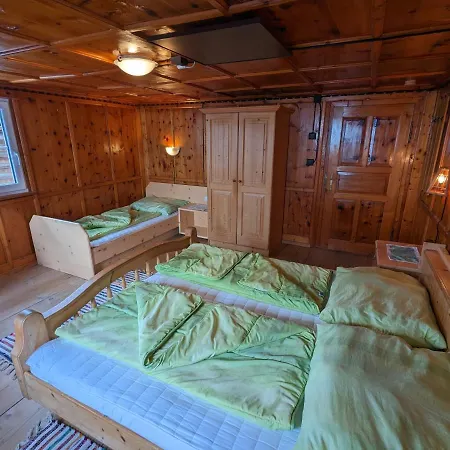 Fatlar Holiday home *